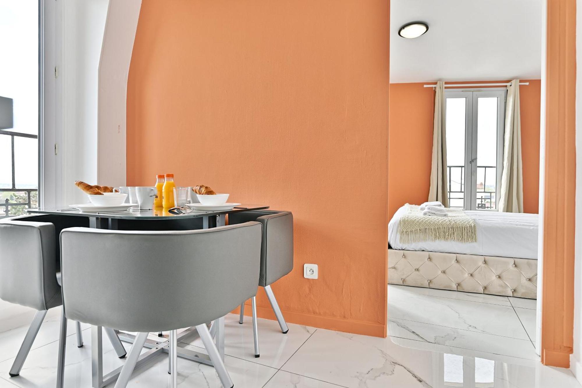 Appartement Paisible En Banlieue Parisienne Gagny Esterno foto